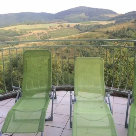 Les Hauts De Bussieres 펜션 Vaux-en-Beaujolais